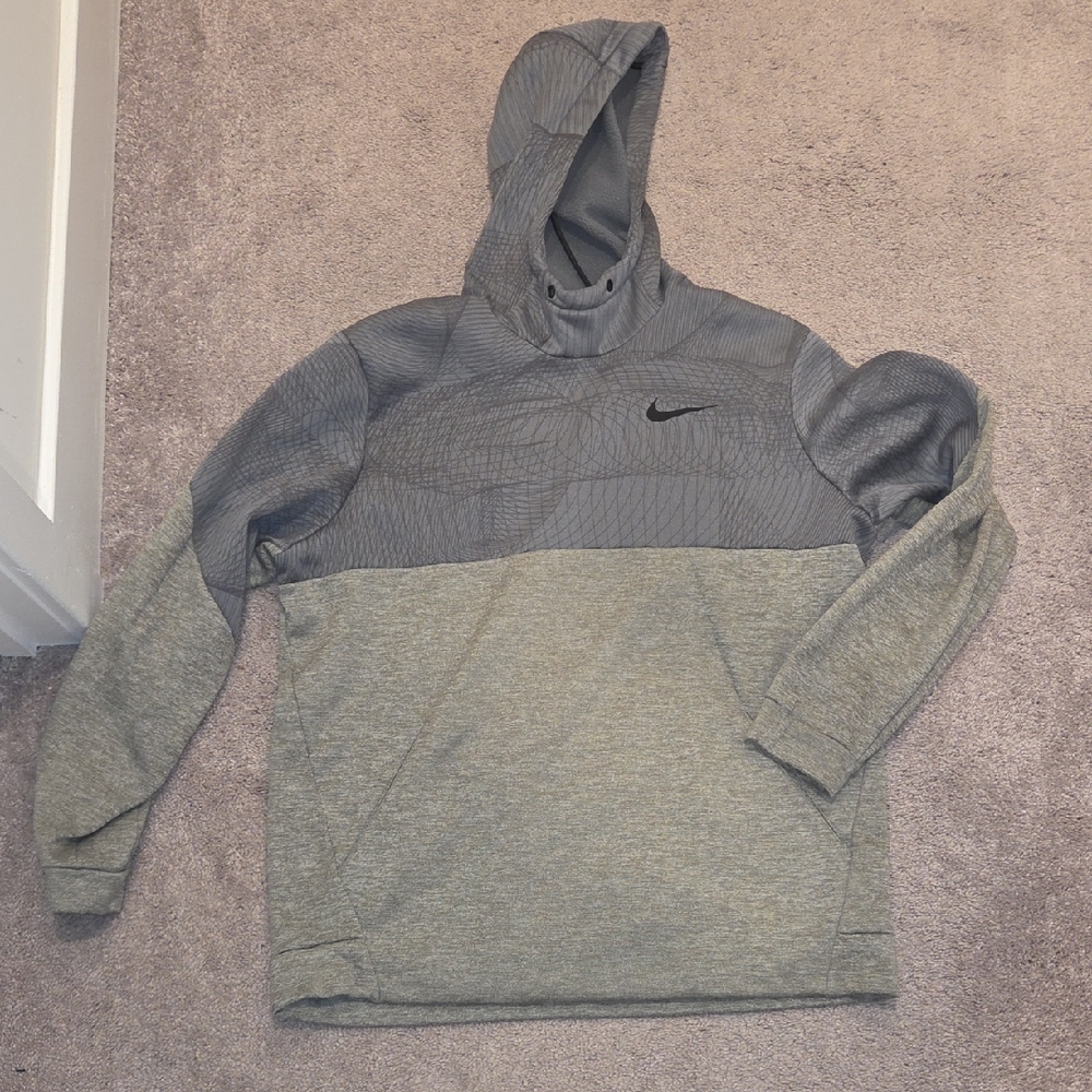 Nike Men's Gray Hoodie